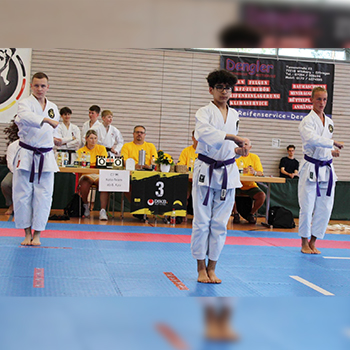 Kata Team Nikita Riabuka, Arcan Eren Polat und Dean Halter